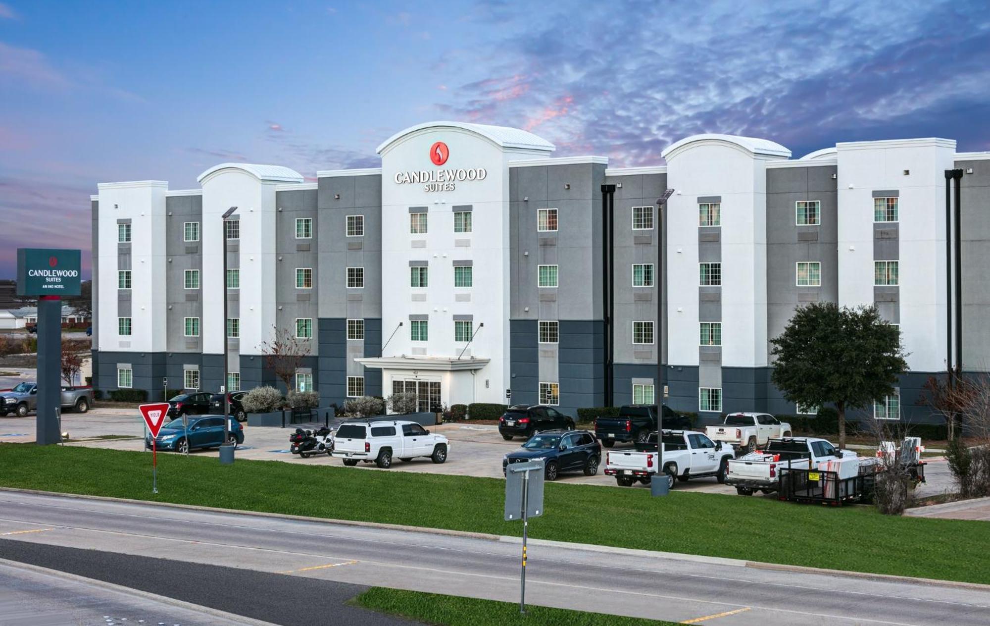 Candlewood Suites Fort Worth West, An Ihg Hotel Exterior photo